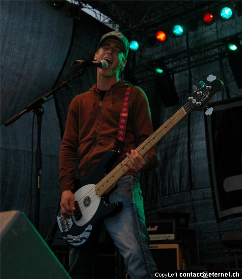 A Red Season Shade @ Freakstock 2005 A Red Season Shade @ Freakstock 2005